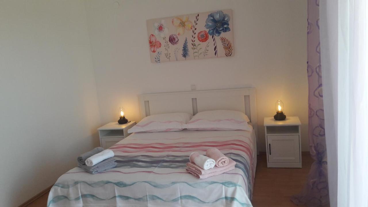 Apartman Barbat-Za Cijelu Obitelj Barbat na Rabu Екстериор снимка